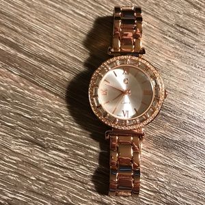 🆕 Rose Gold Watch